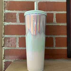 Starbucks 2021 Holiday Icy Mint White Silver Iridescent Wave Tumbler 24oz.